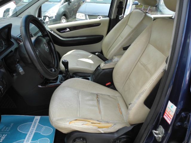 MERCEDES-BENZ A 180 usata, con Controllo trazione