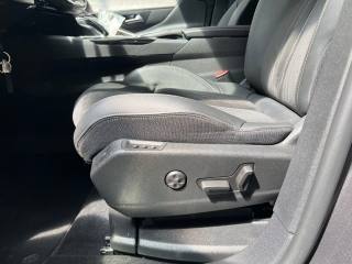PEUGEOT 3008 usata, con Cronologia tagliandi