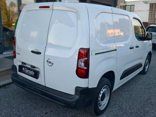 OPEL Combo usata, con Airbag Passeggero