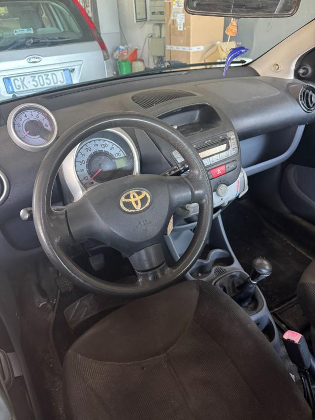 TOYOTA Aygo usata, con Airbag Passeggero