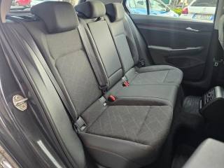 VOLKSWAGEN Golf usata 123