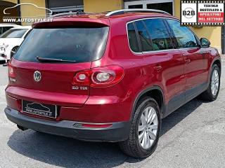 VOLKSWAGEN Tiguan usata, con Bracciolo