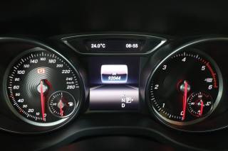 MERCEDES-BENZ CLA usata 6