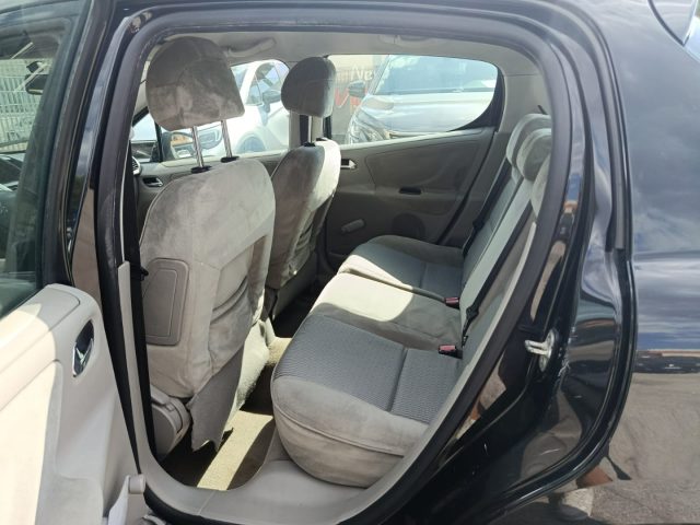 PEUGEOT 207 usata, con Boardcomputer