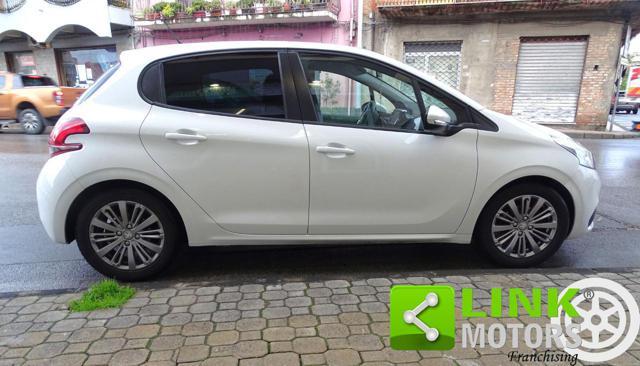 PEUGEOT 208 usata, con Airbag Passeggero