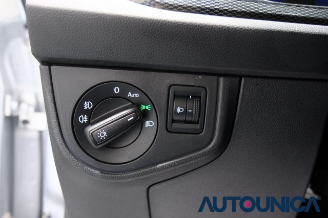 VOLKSWAGEN Polo usata, con Bracciolo