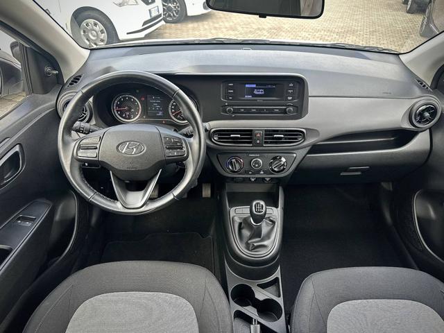 HYUNDAI i10 usata, con Sedile posteriore sdoppiato