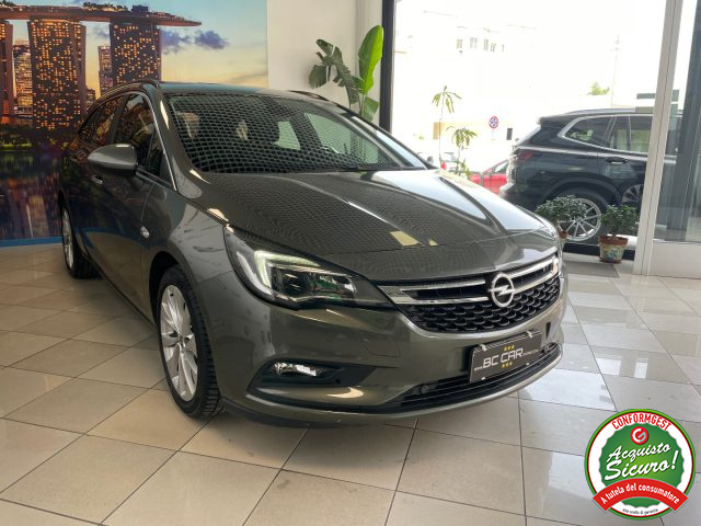OPEL Astra usata, con Specchietti laterali elettrici