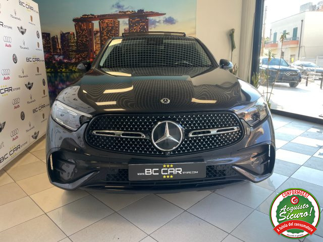 MERCEDES-BENZ GLC 300 usata, con Airbag