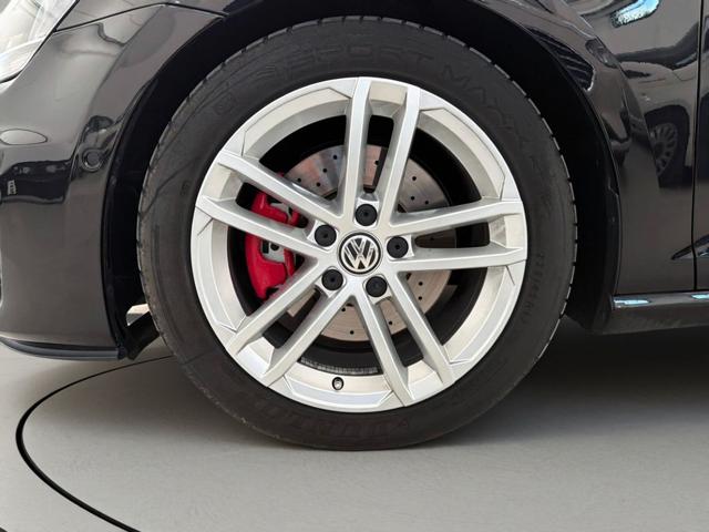VOLKSWAGEN Golf usata, con ESP