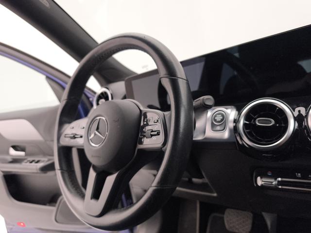 MERCEDES-BENZ GLB 180 usata 65
