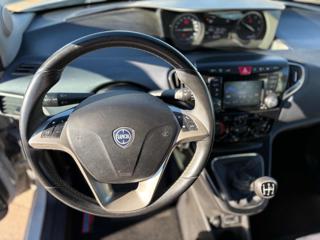 LANCIA Ypsilon usata, con Cronologia tagliandi