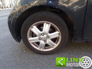 TOYOTA iQ usata, con Alzacristalli elettrici