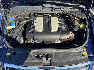 VOLKSWAGEN Touareg usata 19