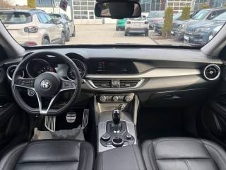 ALFA ROMEO Stelvio usata, con Controllo automatico clima
