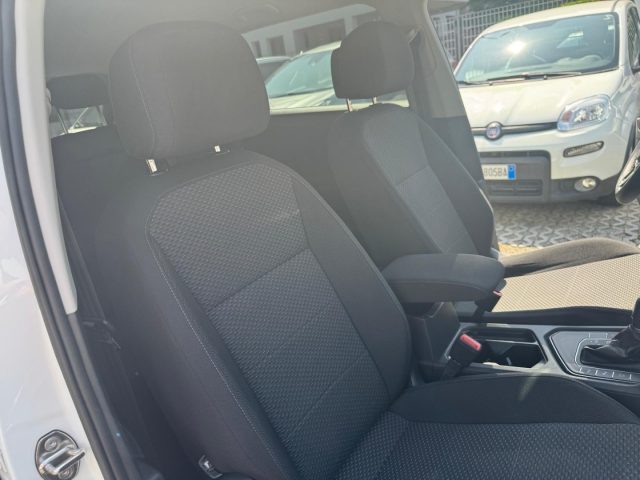 VOLKSWAGEN Tiguan Allspace usata, con USB