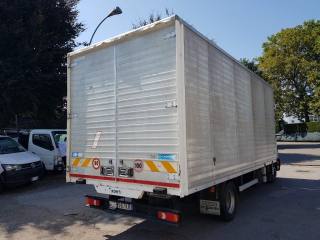 NISSAN  usata 2
