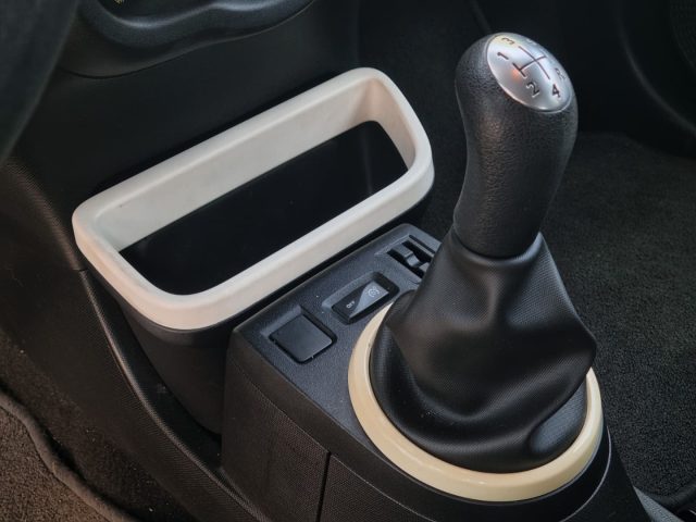 RENAULT Twingo usata, con Park Distance Control