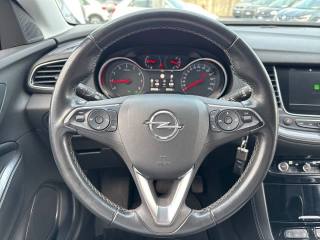 OPEL Grandland X usata, con Sedile posteriore sdoppiato