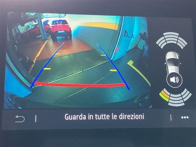 RENAULT Captur usata, con Fari LED