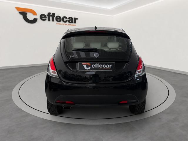 LANCIA Ypsilon usata, con Autoradio