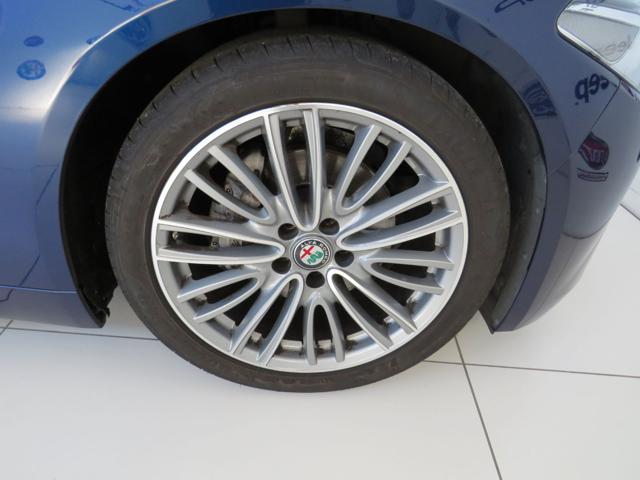 ALFA ROMEO Giulia usata, con Fari Xenon