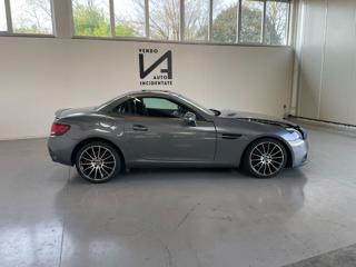 MERCEDES-BENZ SLC 300 usata, con Chiusura centralizzata