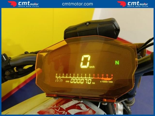 YAMAHA FZ6 Fazer usata 3