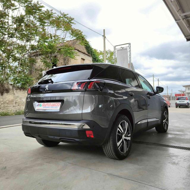 PEUGEOT 3008 usata, con Boardcomputer