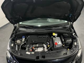 PEUGEOT 2008 usata, con Controllo trazione