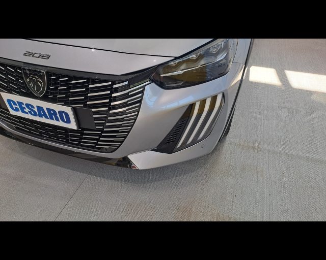 PEUGEOT 208 usata 32