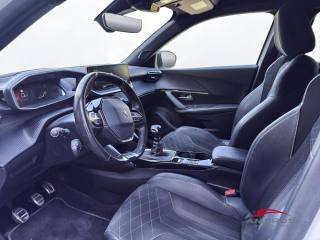 PEUGEOT 2008 usata 9