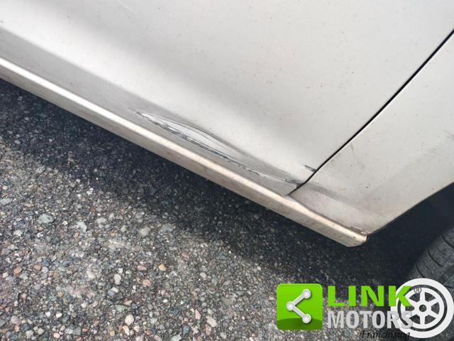 OPEL Astra usata, con Sedile posteriore sdoppiato