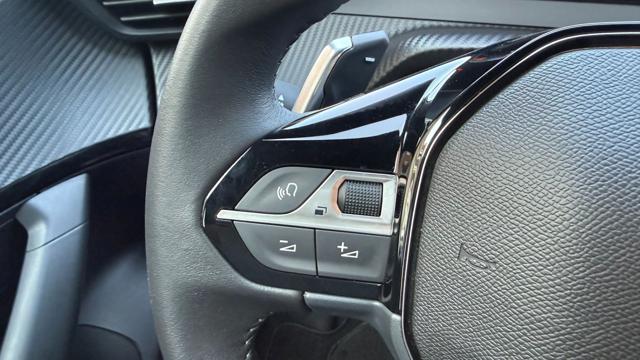 PEUGEOT 2008 usata, con Autoradio
