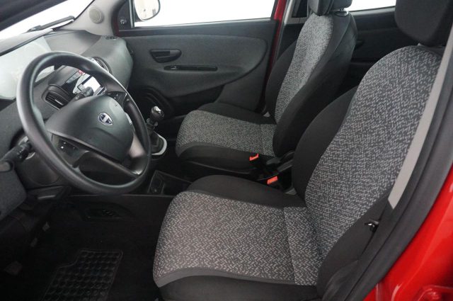 LANCIA Ypsilon usata, con Controllo trazione