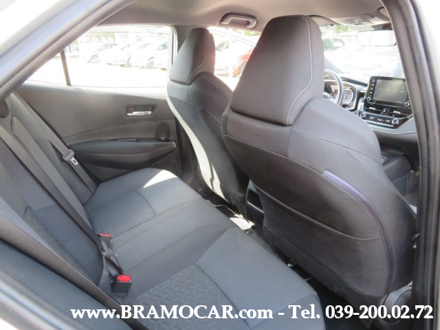 TOYOTA Corolla usata, con Bluetooth
