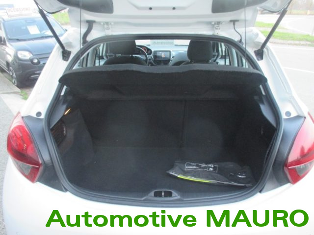 PEUGEOT 208 usata 18