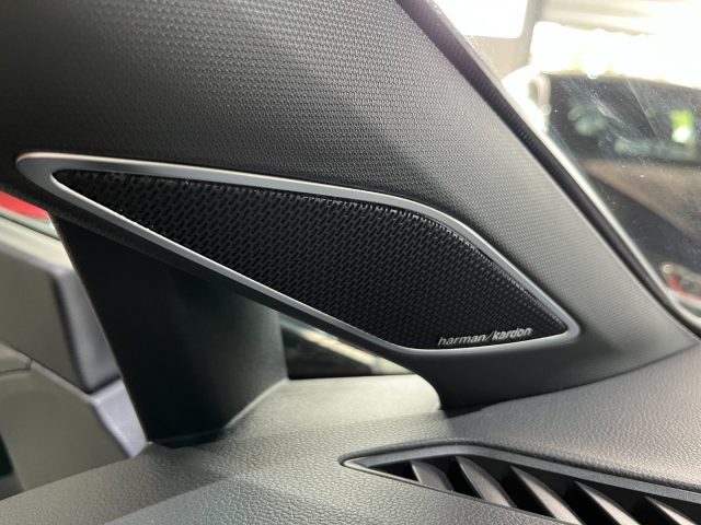 VOLKSWAGEN Golf usata, con Controllo trazione
