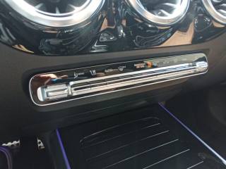 MERCEDES-BENZ GLA 200 usata, con Volante in pelle