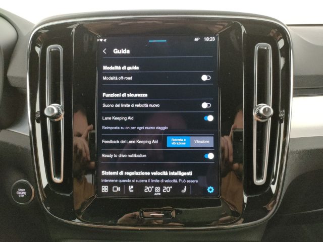 VOLVO XC40 usata, con Sedile posteriore sdoppiato