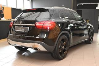 MERCEDES-BENZ GLA 180 usata 76