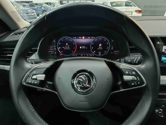 SKODA Kamiq usata, con Fari LED