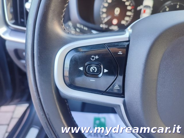 VOLVO V60 usata 27