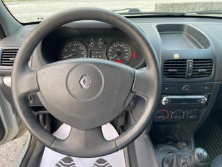 RENAULT Clio usata, con Servosterzo