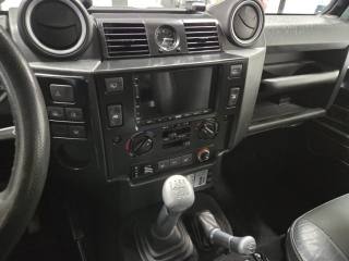 LAND ROVER Defender usata, con Controllo vocale