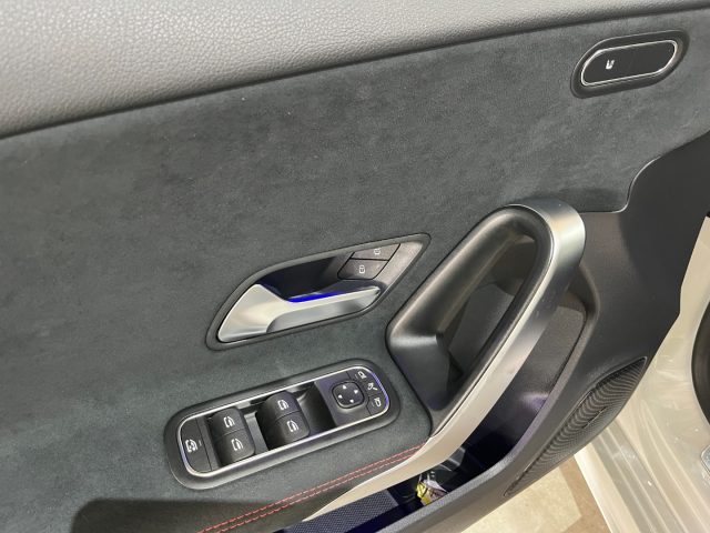 MERCEDES-BENZ A 200 usata, con ESP