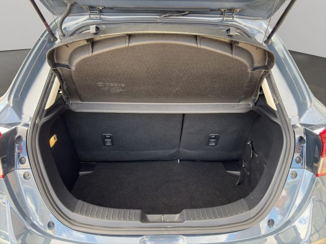 MAZDA 2 usata, con Supporto lombare