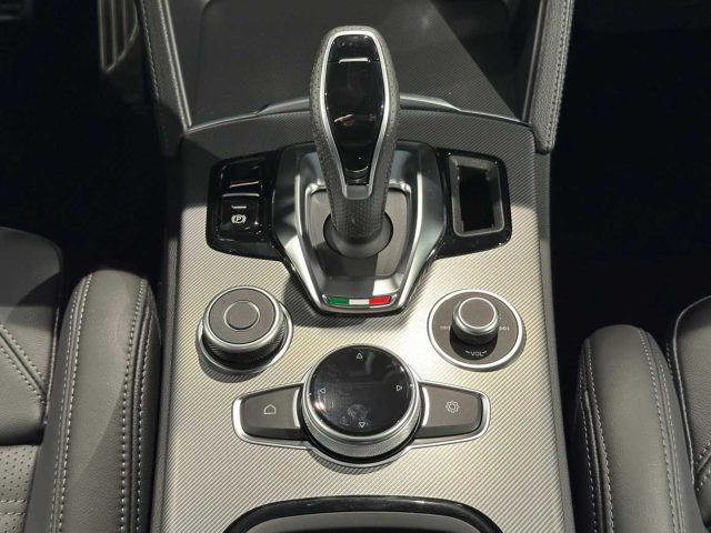 ALFA ROMEO Stelvio usata, con Bluetooth