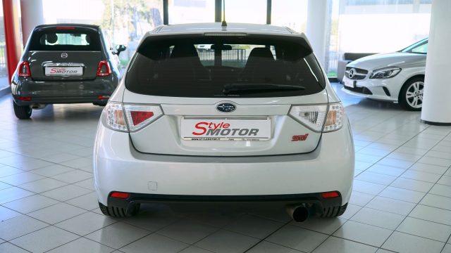 SUBARU Impreza usata, con Volante in pelle