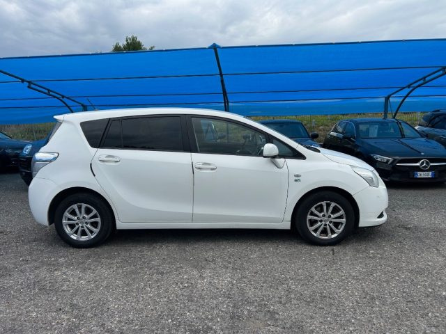 TOYOTA Verso usata, con Airbag laterali